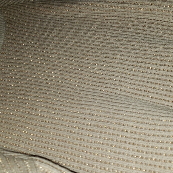 Tan Sparkly Gold sweater - Picture 4 of 4